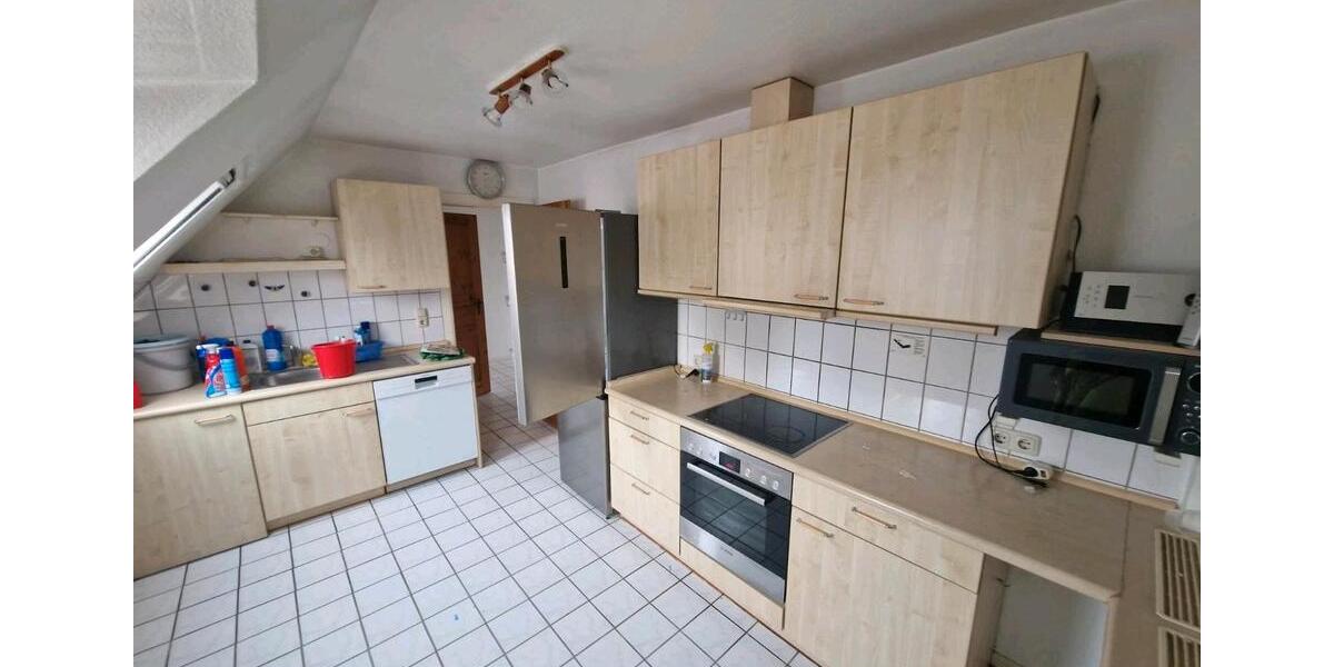 Etagenwohnung Ahrensbök - 3 Zimmer, 110 m&sup2;, 1.200&euro; | Angebot:26649683