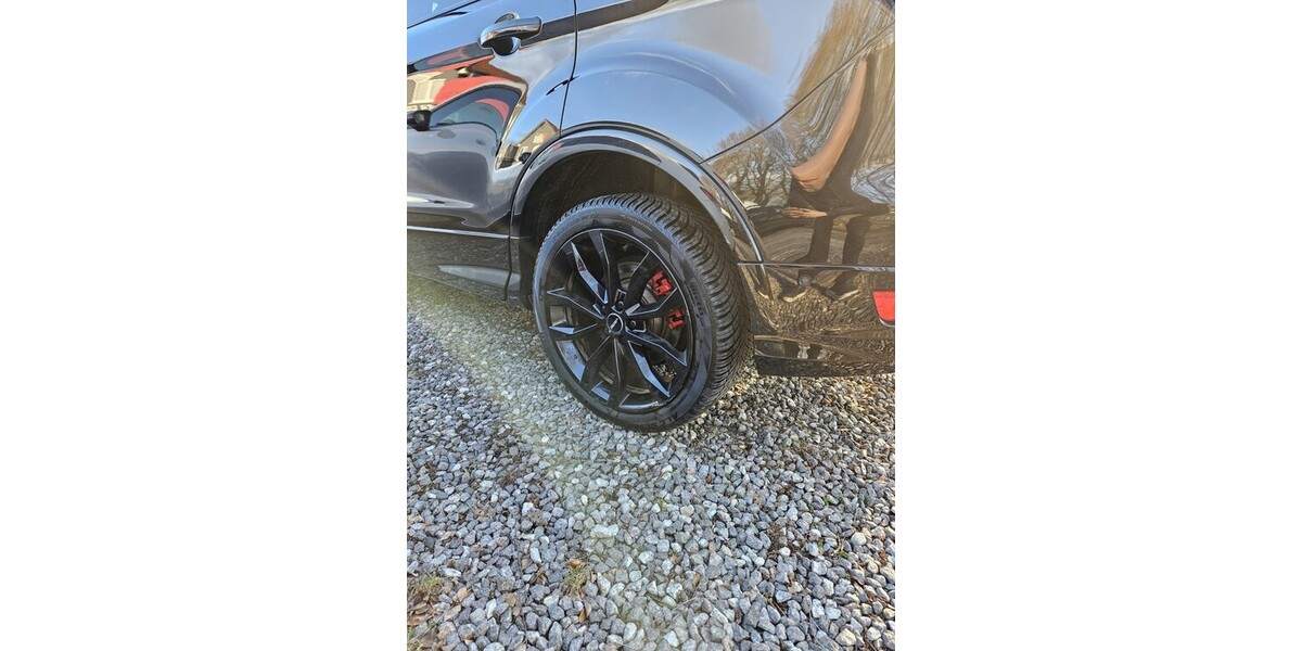 Ford Kuga 90.500 km 22.999 &euro; Lübeck 23539