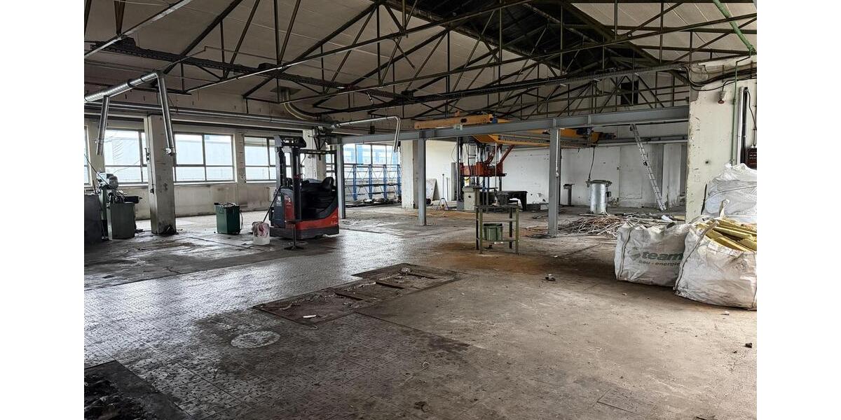 Großzügige Büro- oder Seminarfläche flexibel nutzbar optional zzgl. Logistikhalle zimmer