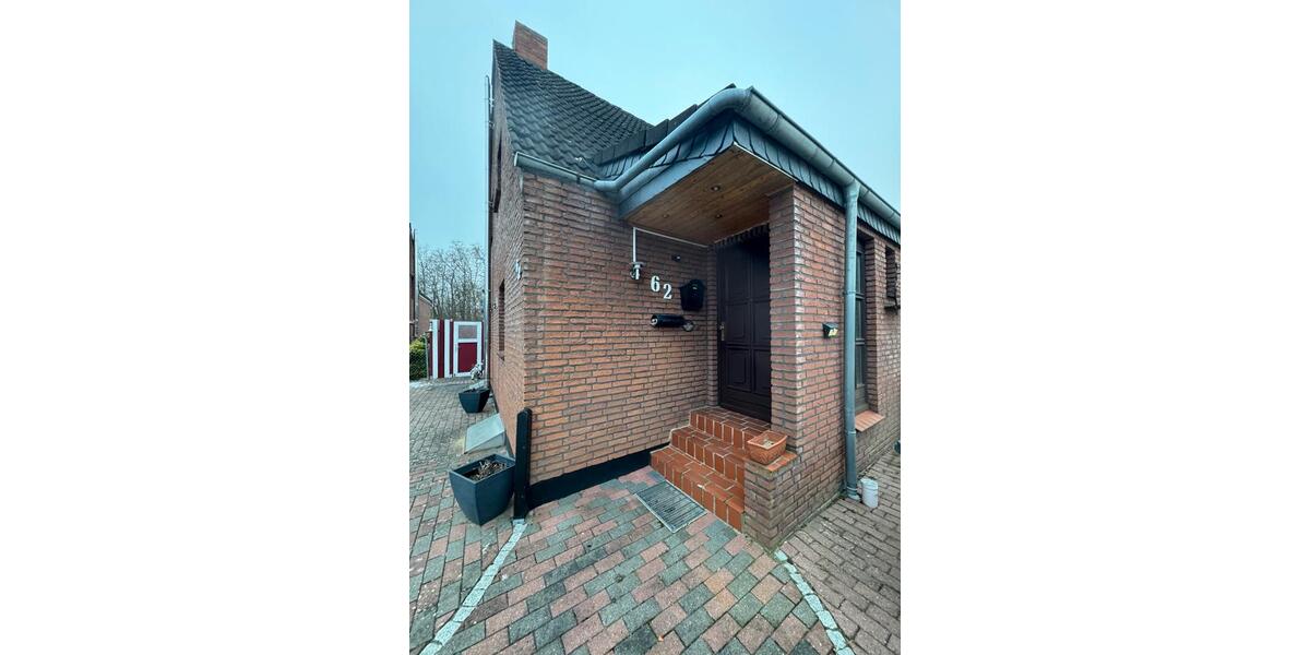 Reihenhaus Lübeck Kücknitz - 4 Zimmer, 73 m&sup2;, 150.000&euro; | Angebot:27182554