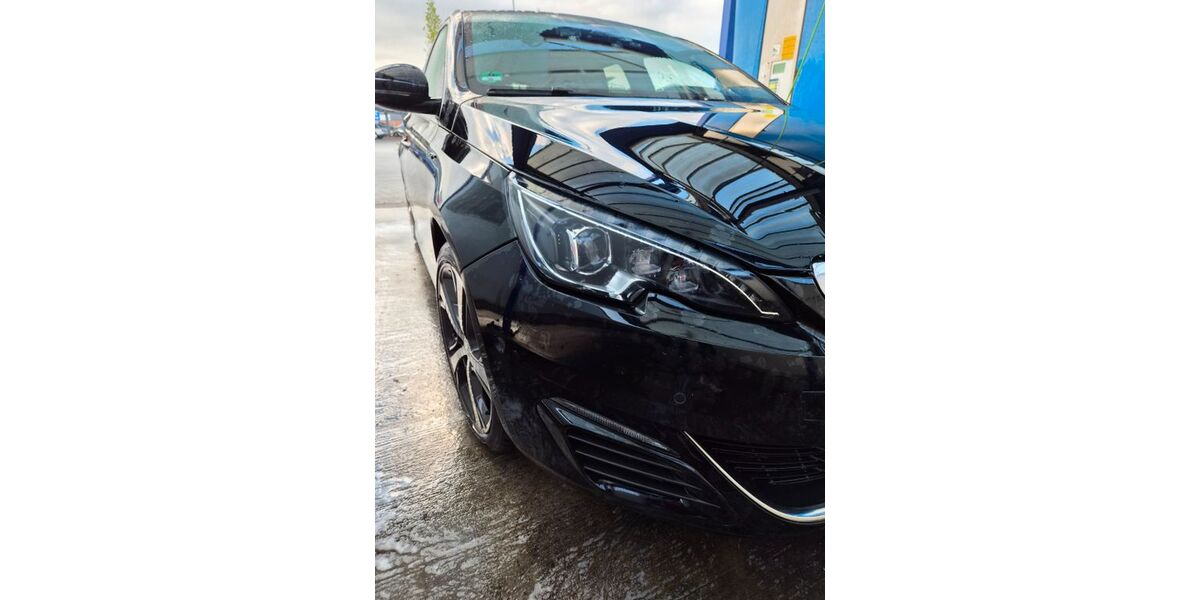 Peugeot 308 80.000 km 12.499 &euro; Neustadt in Holstein 23730