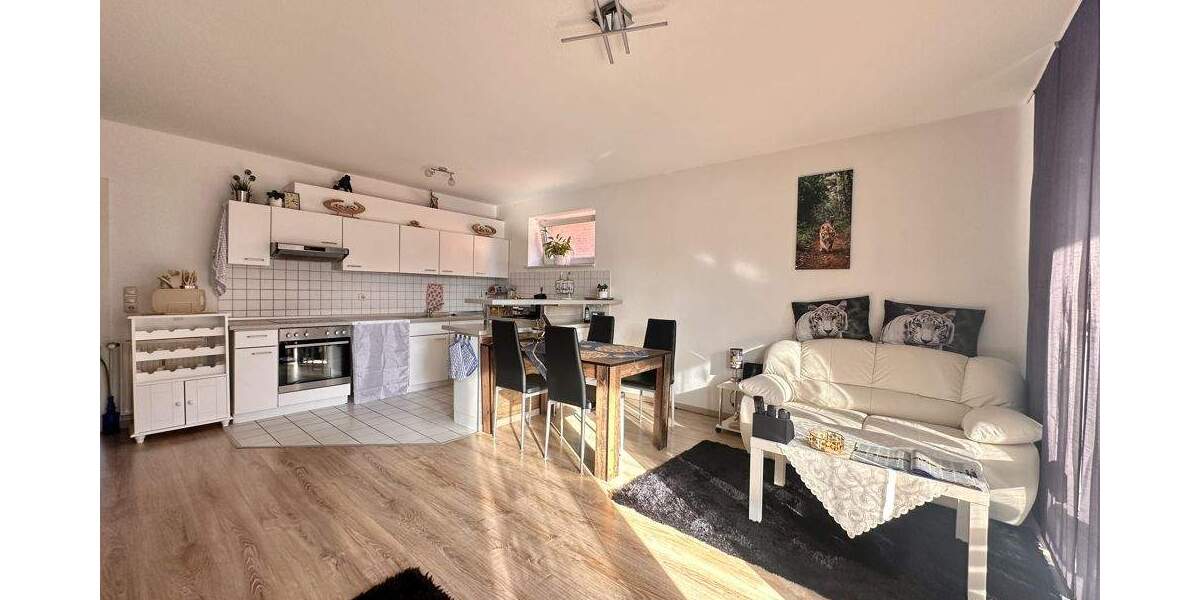 Etagenwohnung Bad Schwartau - 3 Zimmer, 70 m&sup2;, 208.000&euro; | Angebot:25899688