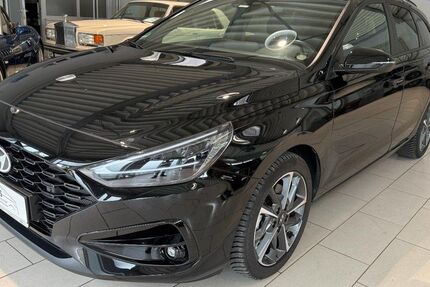 Hyundai i30 5.490 km 20.990 &euro; Bad Segeberg 23795