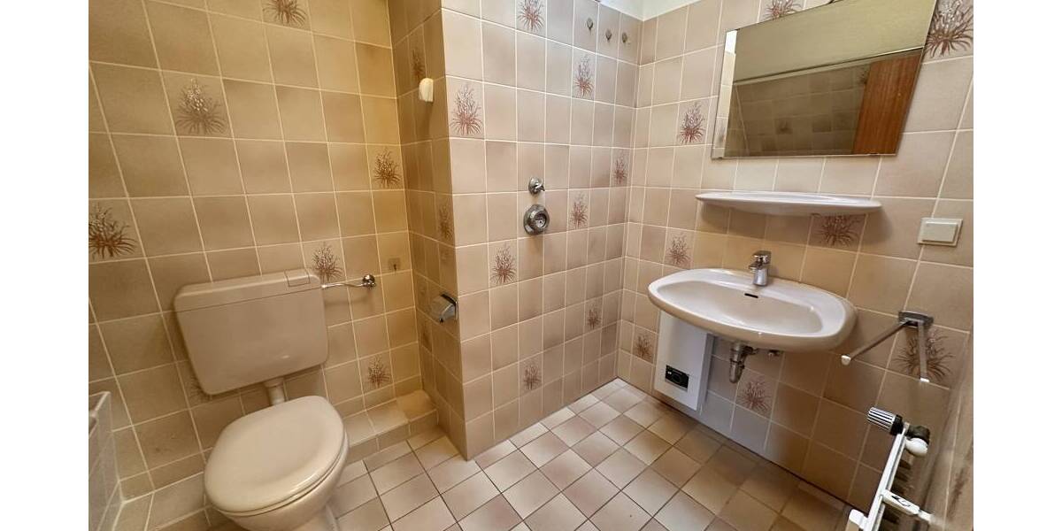 Etagenwohnung Ahrensbök - 3 Zimmer, 94 m&sup2;, 158.000&euro; | Angebot:26018414