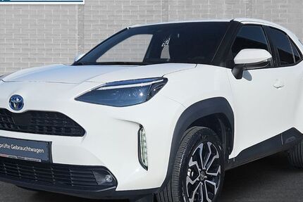 Toyota Yaris Cross 26.100 km 24.490 &euro; Lübeck 23566