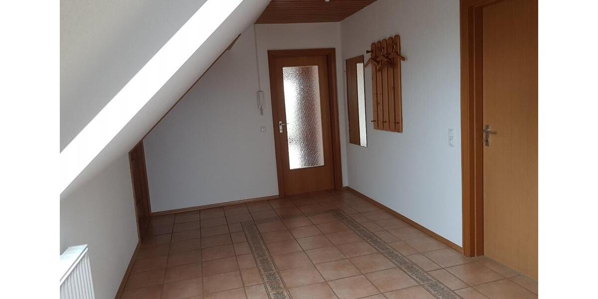 Dachgeschoßwohnung Bad Segeberg - 3 Zimmer, 55 m&sup2;, 495&euro; | Angebot:26251112