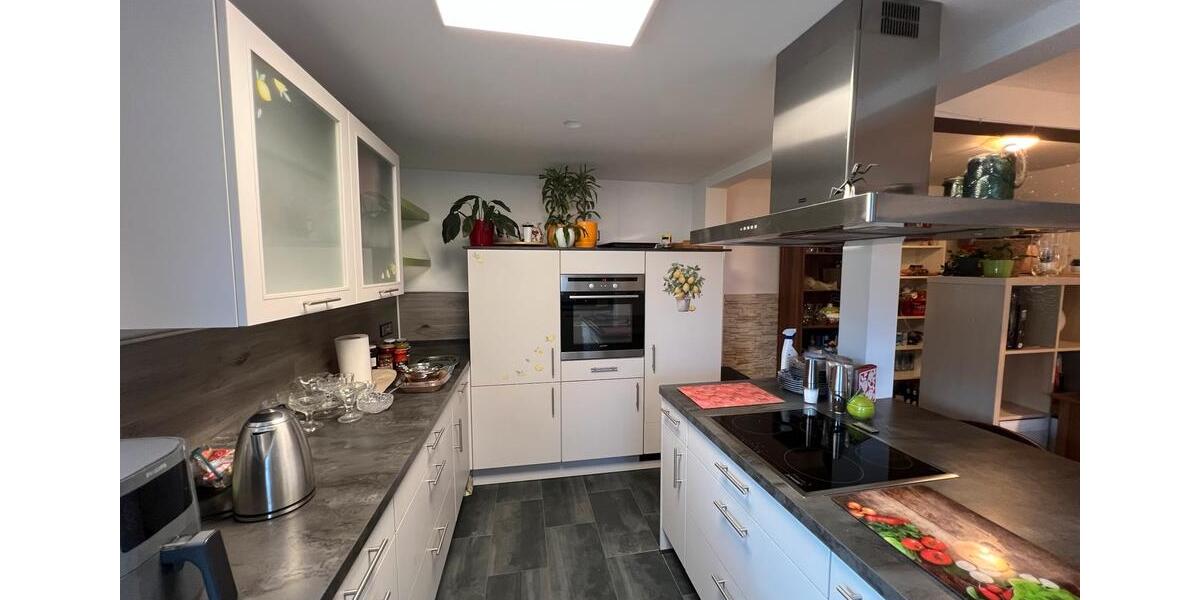 Doppelhaushälfte Lübeck Kücknitz - 4 Zimmer, 130 m&sup2;, 465.000&euro; | Angebot:26637336