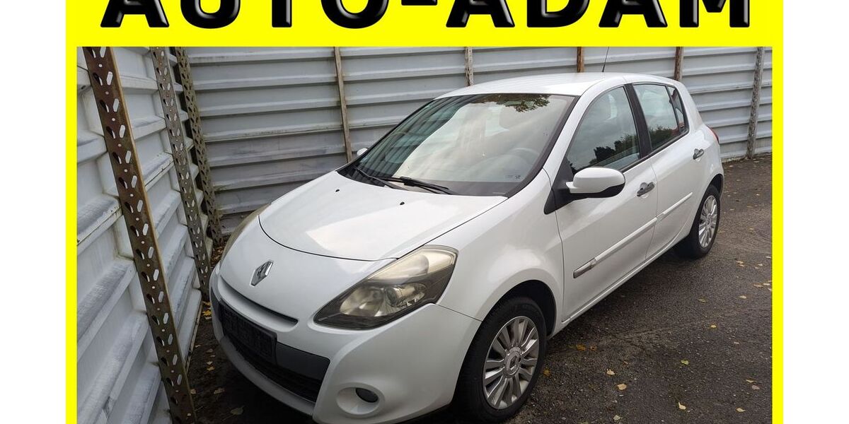Renault Clio 106.786 km 4.200 &euro; Lübeck 23556