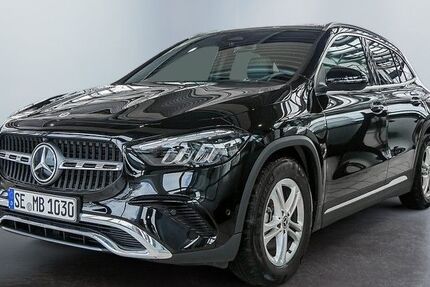 Mercedes-Benz GLA 200 9.999 km 46.450 &euro; Bad Segeberg 23795