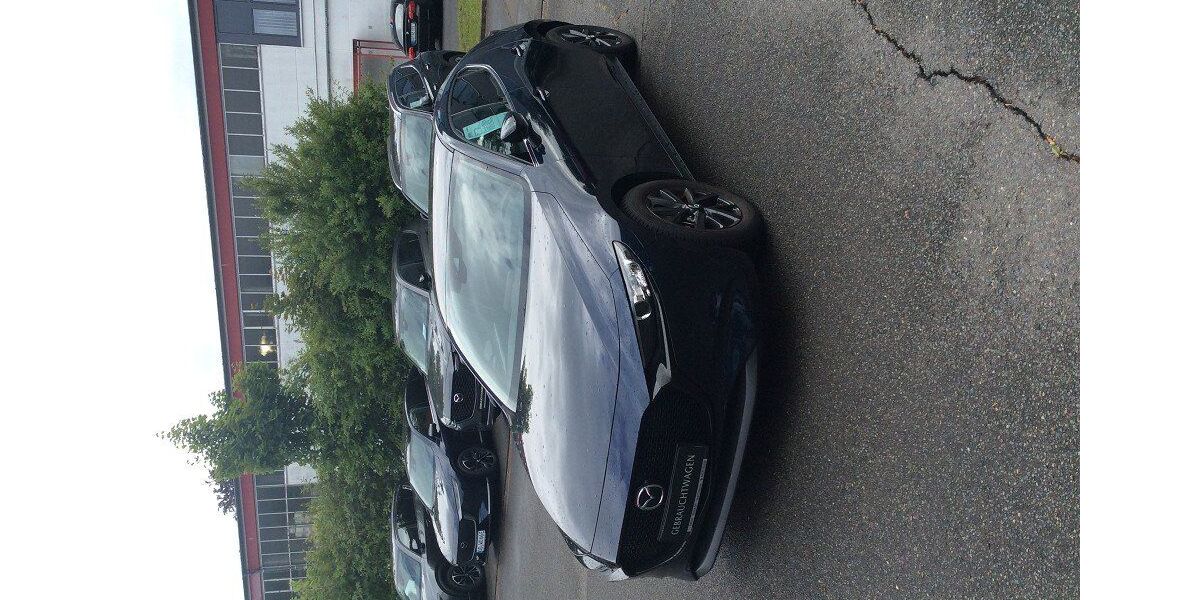Mazda 3 27.980 km 21.490 &euro; Bad Oldesloe 23843
