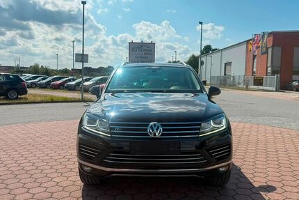 VW Touareg 160.591 km 17.990 &euro; Mölln 23879