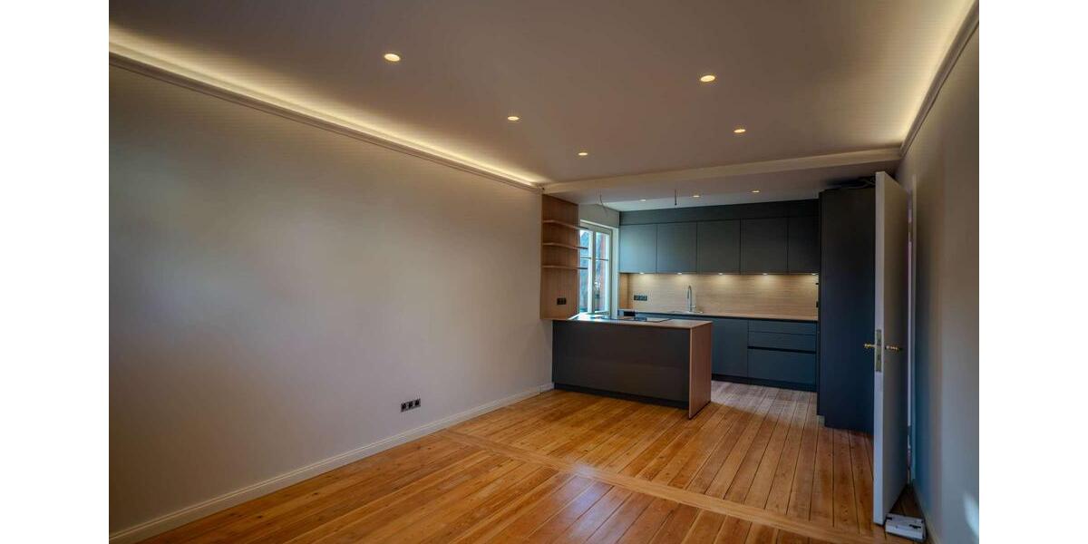 Mehrfamilienhaus, Wohnhaus Lübeck Sankt Jürgen - 4.5 Zimmer, 102 m&sup2;, 2.300&euro; | Angebot:25405332