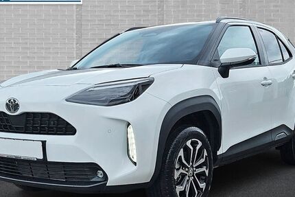 Toyota Yaris Cross 5.000 km 31.990 &euro; Lübeck 23566