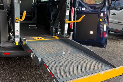 Ford Transit 28.000 km 31.990 &euro; Lübeck 23560