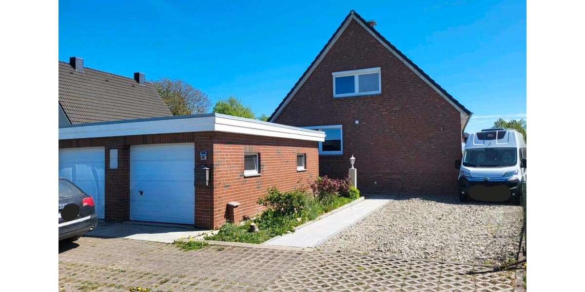 Etagenwohnung Ahrensbök - 3 Zimmer, 110 m&sup2;, 1.200&euro; | Angebot:26649683