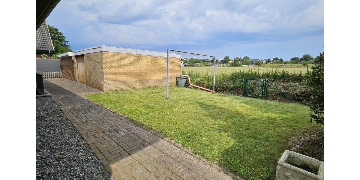 Einfamilienhaus Stockelsdorf - 9 Zimmer, 297 m&sup2;, 645.000&euro; | Angebot:24461650