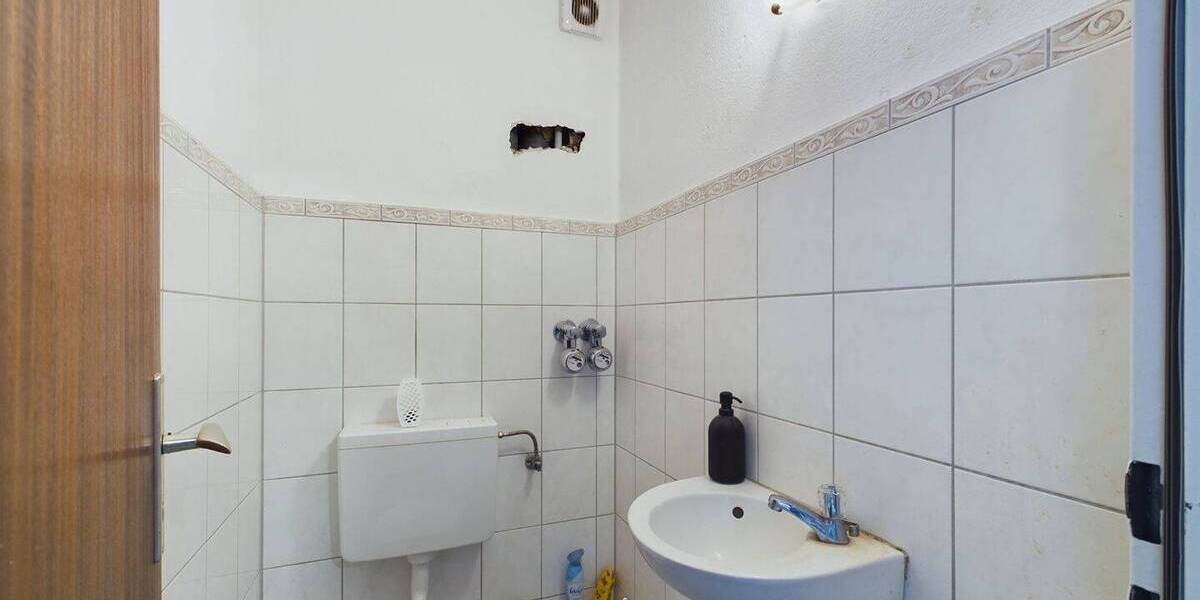 Gut vermietete 3 Zimmer Wohnung - Süd-Balkon - Gartennutzung Dusche & Badewanne - mit Tiefgarage 3 zimmer