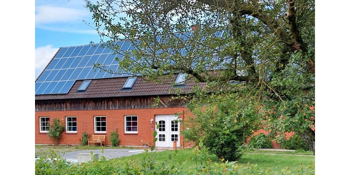 Doppelhaushälfte Pronstorf - 7 Zimmer, 200 m&sup2;, 1.900&euro; | Angebot:25215052