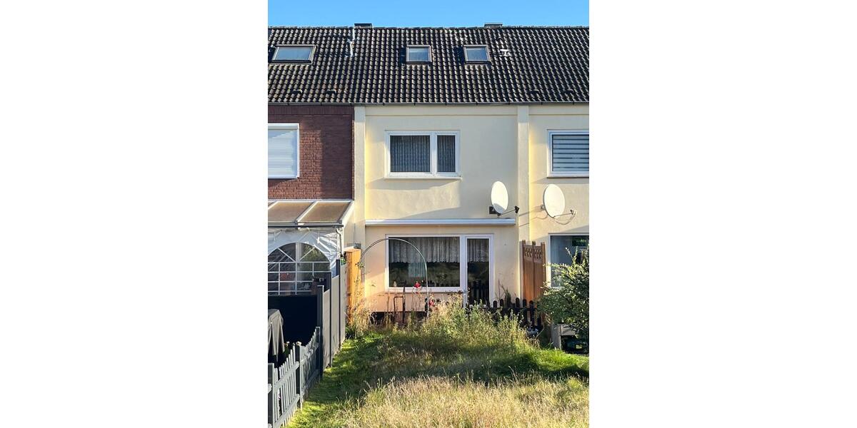 Reihenhaus Lübeck Kücknitz - 4 Zimmer, 79 m&sup2;, 155.000&euro; | Angebot:27022994