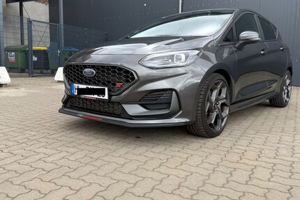 Ford Fiesta 50.000 km 19.700 &euro; Bad Schwartau 23611