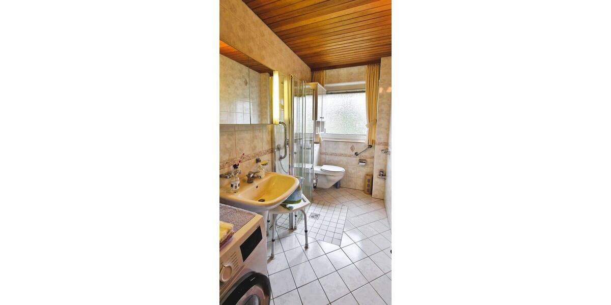 Etagenwohnung Bad Schwartau - 2 Zimmer, 66 m&sup2;, 159.000&euro; | Angebot:25734289