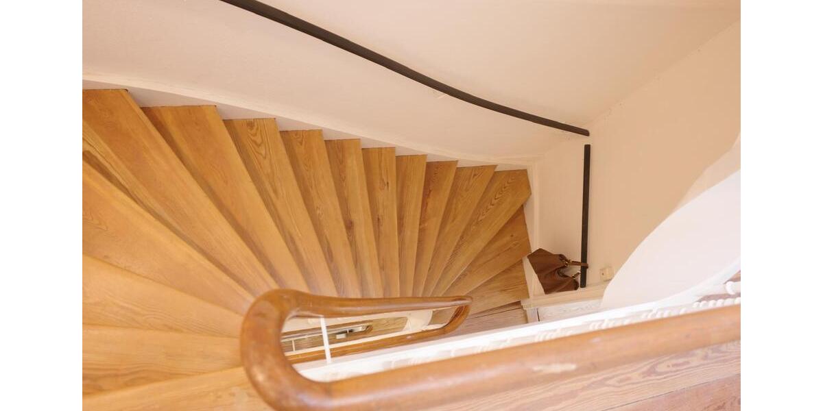 Dachgeschoßwohnung Lübeck Sankt Lorenz Nord - 2.5 Zimmer, 46 m&sup2;, 782&euro; | Angebot:26339308