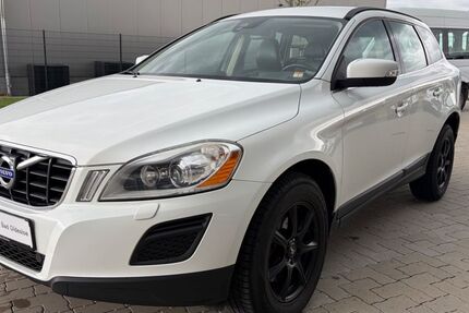 Volvo XC60 268.000 km 8.490 &euro; Bad Oldesloe 23843