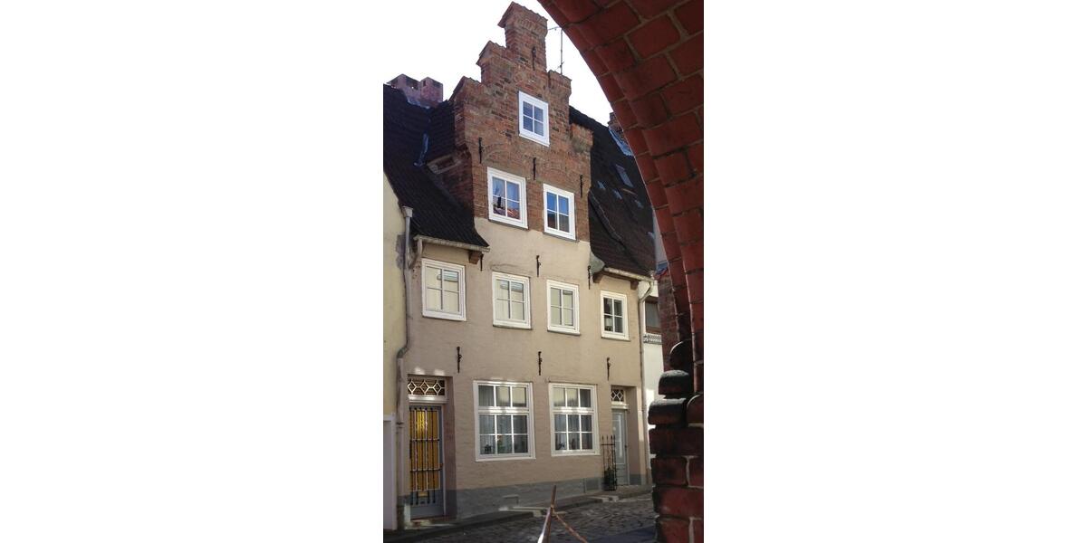 Doppelhaushälfte Lübeck Innenstadt - 3 Zimmer, 80 m&sup2;, 220.000&euro; | Angebot:26993829
