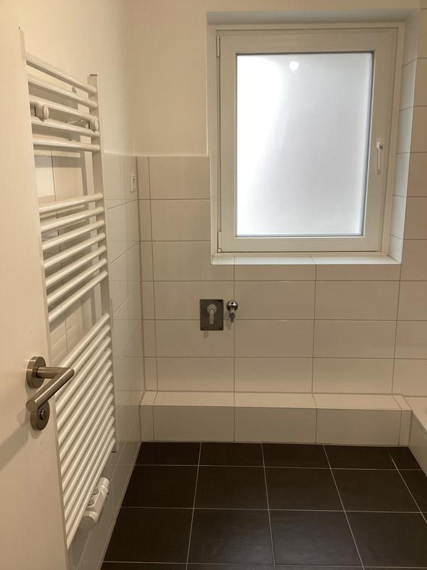 Ansprechende und sanierte 2-Zimmer-Wohnung mit Balkon, sofort anmietbar!
