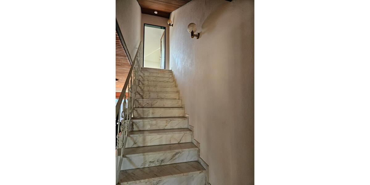 Einfamilienhaus Stockelsdorf - 9 Zimmer, 297 m&sup2;, 645.000&euro; | Angebot:24461650