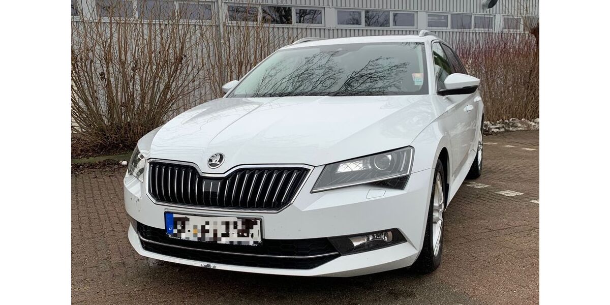 Skoda Superb 149.000 km 14.499 &euro; Süsel 23701