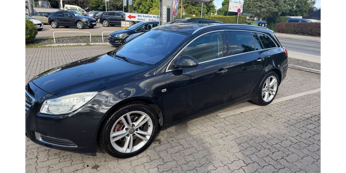 Opel Insignia 254.000 km 2.500 &euro; lübeck 23569