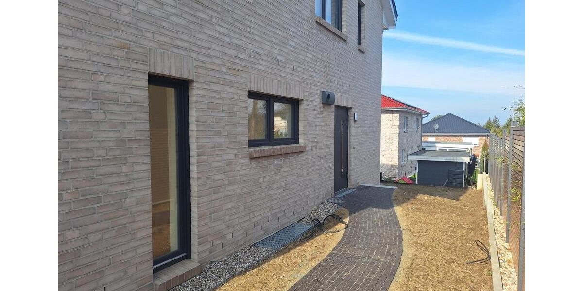 Doppelhaushälfte Scharbeutz - 7 Zimmer, 205 m&sup2;, 3.500&euro; | Angebot:25839290