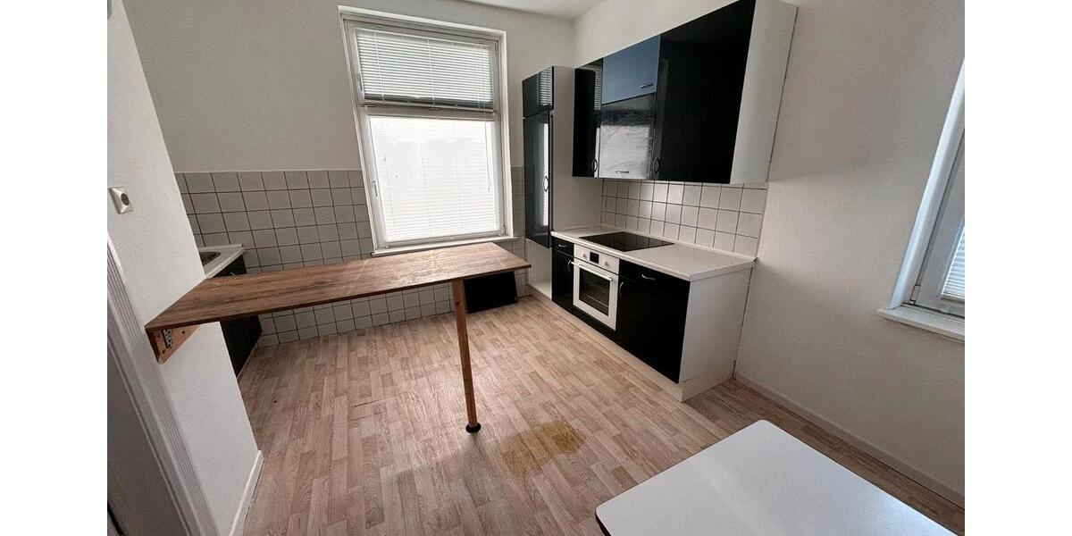 Mehrfamilienhaus, Wohnhaus Bad Oldesloe - 8 Zimmer, 170 m&sup2;, 289.900&euro; | Angebot:27022995