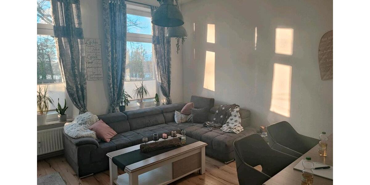 Etagenwohnung Mölln - 3 Zimmer, 90 m&sup2;, 1.300&euro; | Angebot:26197755