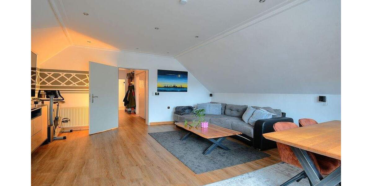 Etagenwohnung Lübeck Kücknitz - 2 Zimmer, 75 m&sup2;, 199.500&euro; | Angebot:24737755