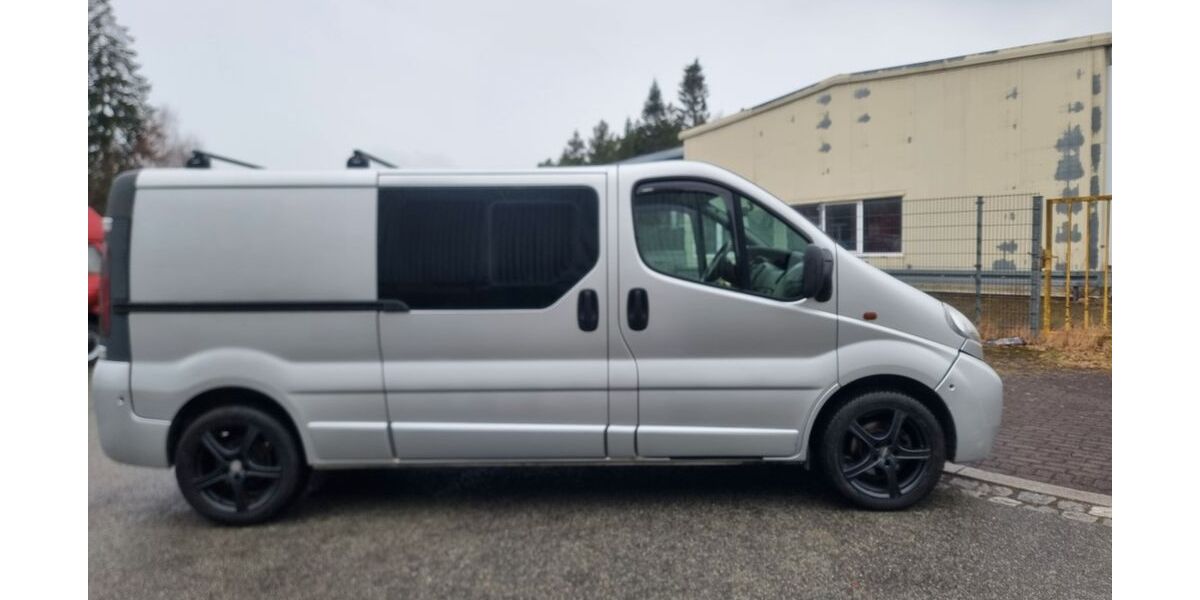 Opel Vivaro 390.745 km 2.900 &euro; Leezen 23816
