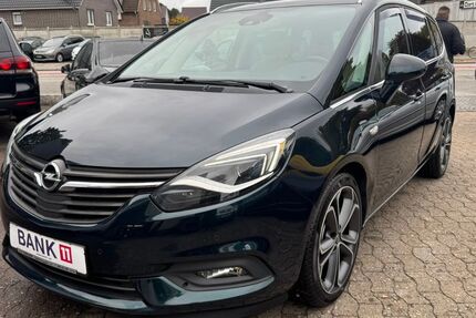 Opel Zafira 151.147 km 11.790 € Lübeck 23556