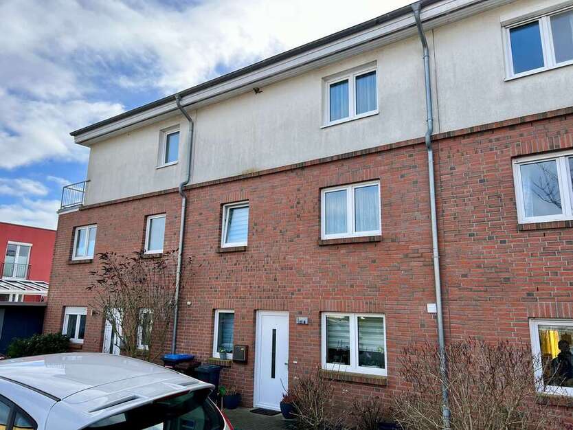 Haus zum Kaufen in Lübeck 570.000 € 157 m² 6 zimmer