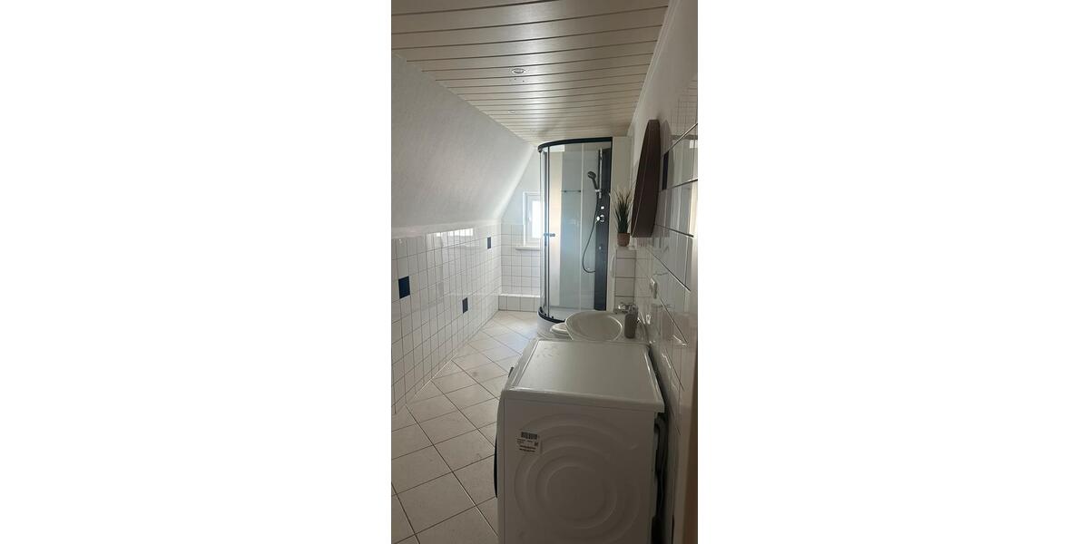 Etagenwohnung Lübeck Innenstadt - 3 Zimmer, 120 m&sup2;, 1.650&euro; | Angebot:25875535