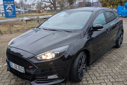 Ford Focus 106.000 km 15.500 &euro; Seedorf 23823