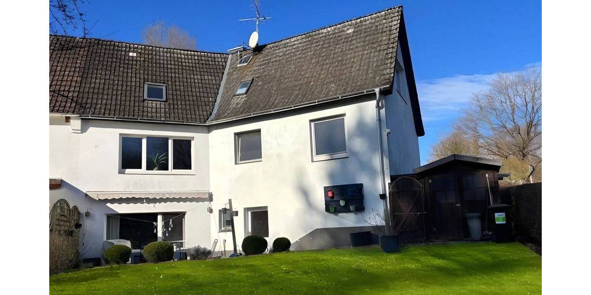 Doppelhaushälfte Reinfeld - 5 Zimmer, 130 m&sup2;, 349.000&euro; | Angebot:25969583