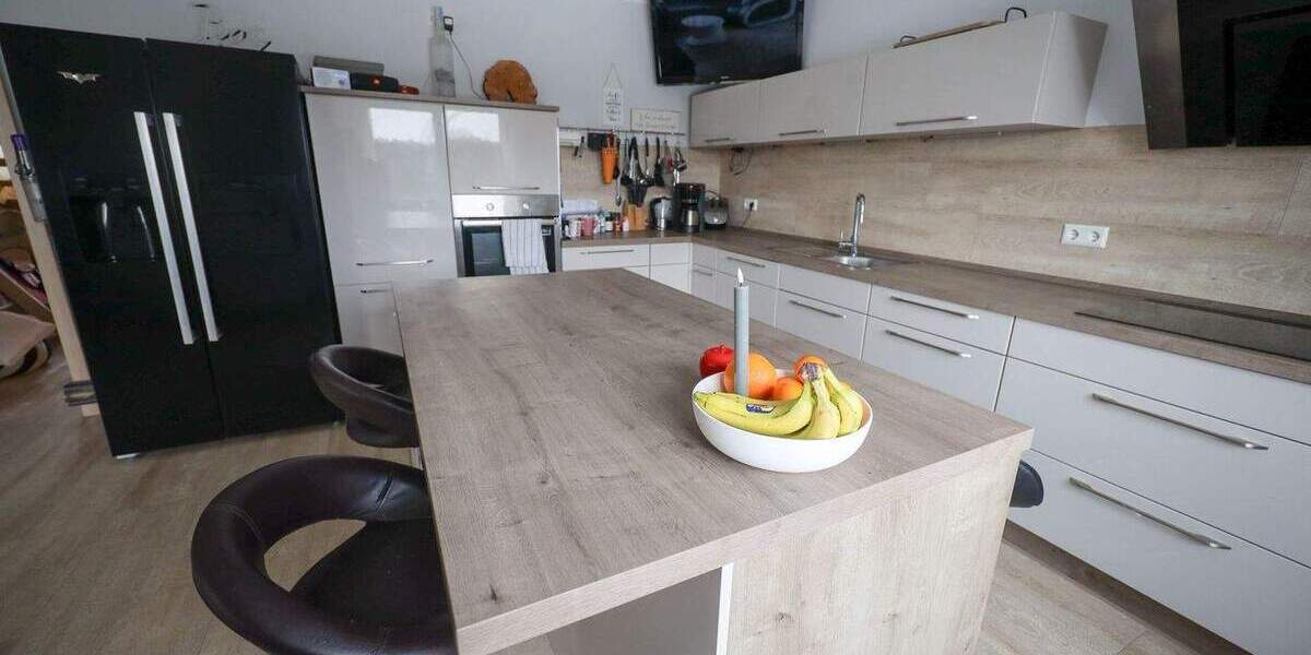 Einfamilienhaus Groß Grönau - 4 Zimmer, 125 m&sup2;, 2.200&euro; | Angebot:25385415