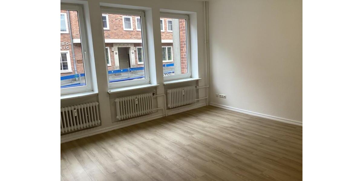 Tolle 1 Zimmer Wohnung im Erdgeschoss in mitten der Altstadt und sofort anmietbar! 1 zimmer