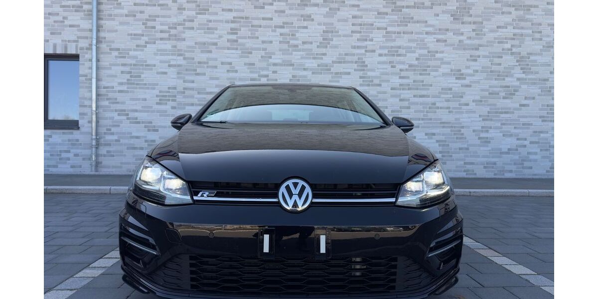 VW Golf 162.000 km 14.500 &euro; Lübeck 23560