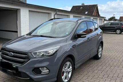 Ford Kuga 143.500 km 14.599 &euro; Hamberge 23619