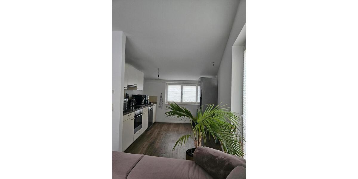 Dachgeschoßwohnung Lübeck Sankt Lorenz Nord - 2 Zimmer, 63 m&sup2;, 750&euro; | Angebot:26305566