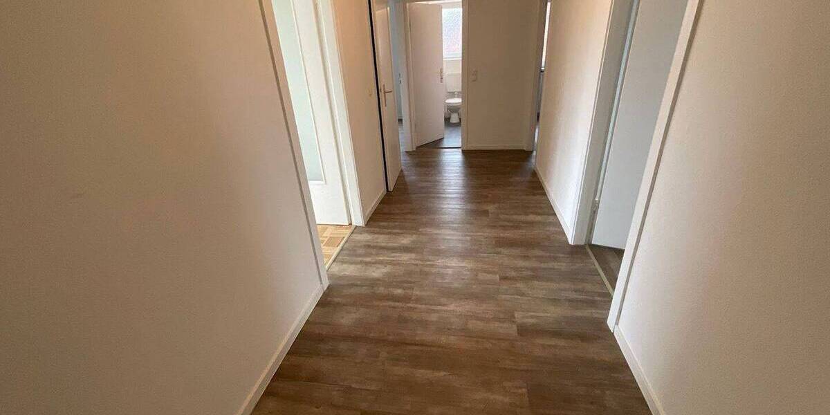 Etagenwohnung Lübeck St. Lorenz Nord - 3 Zimmer, 71 m&sup2;, 539&euro; | Angebot:26826663