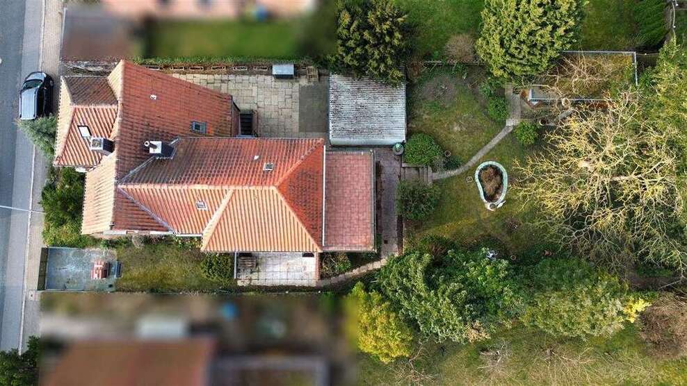 Haus zum Kaufen in Ratzeburg 350.000 € 190 m²