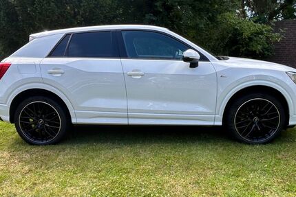 Audi Q2 50.700 km 20.490 &euro; Lübeck 23568